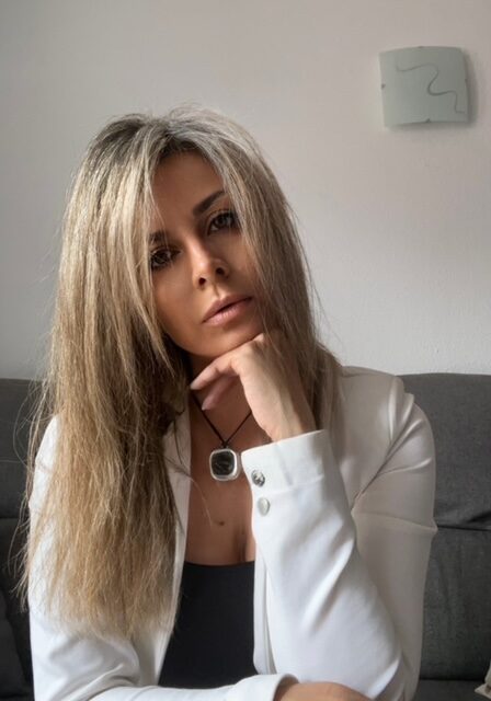 Mayra Ariza | Psicóloga, Sexóloga Clínica, Terapeuta de pareja